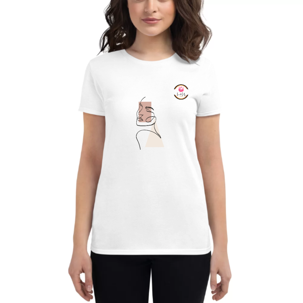 Womens Round Neck T shirt Free Art Master