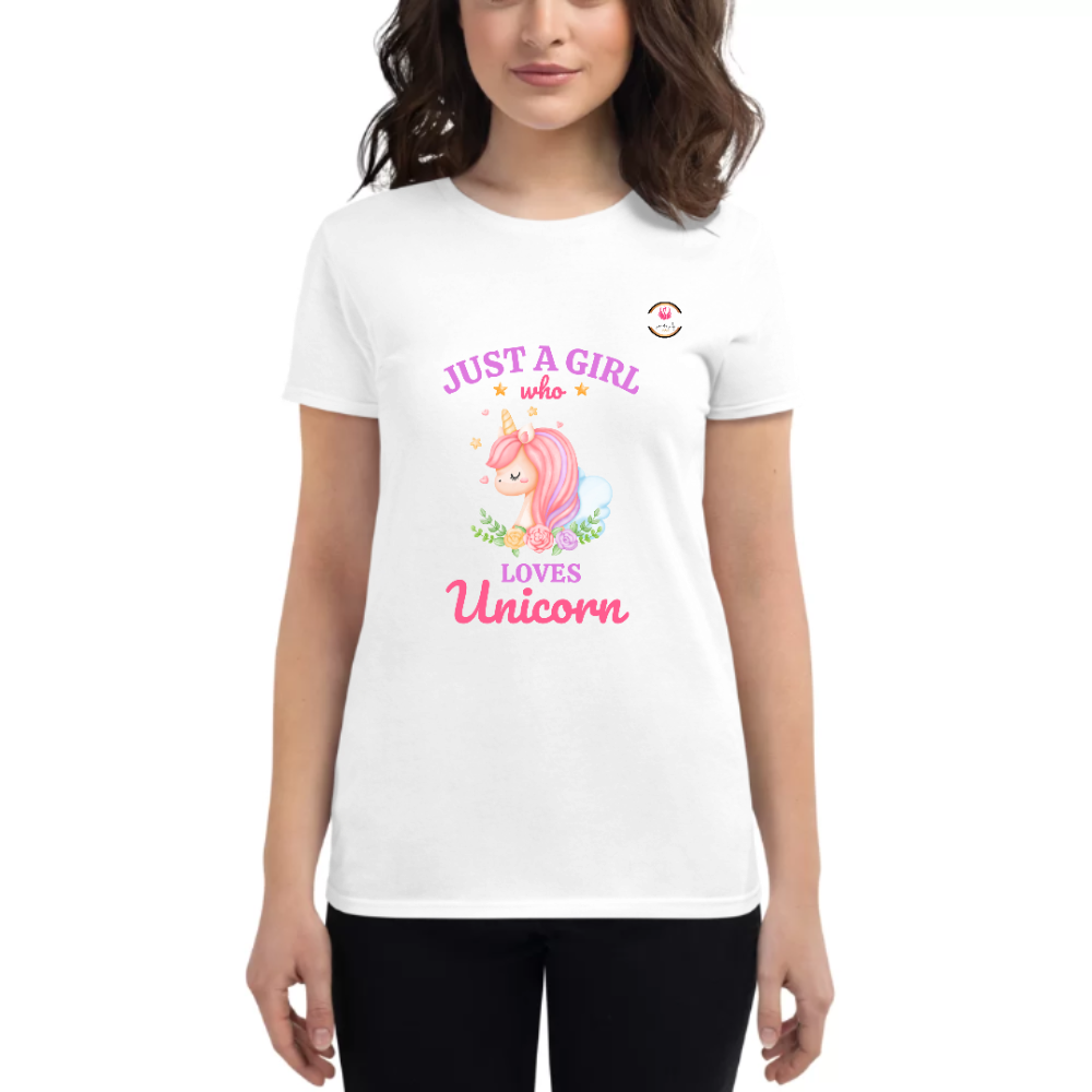 Womens Round Neck T shirt Unicorn Lover